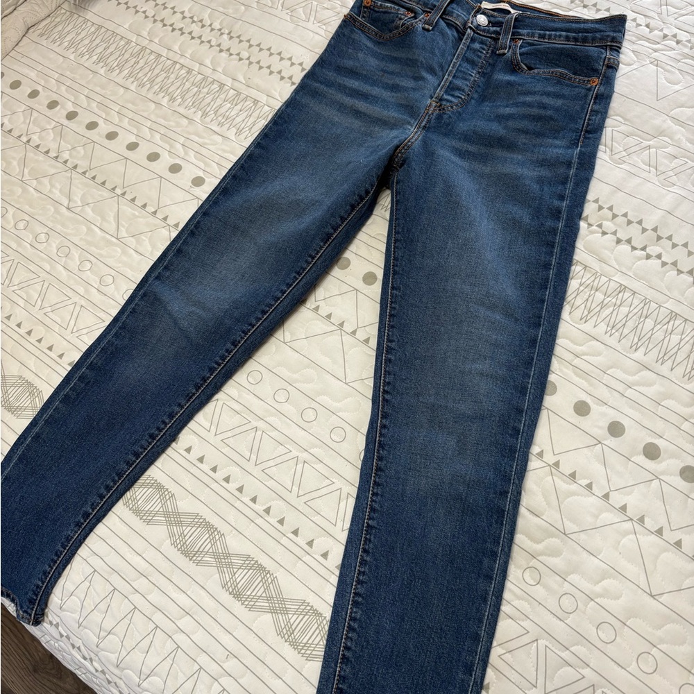 Levi's High Rise Blue Jeans for Women
